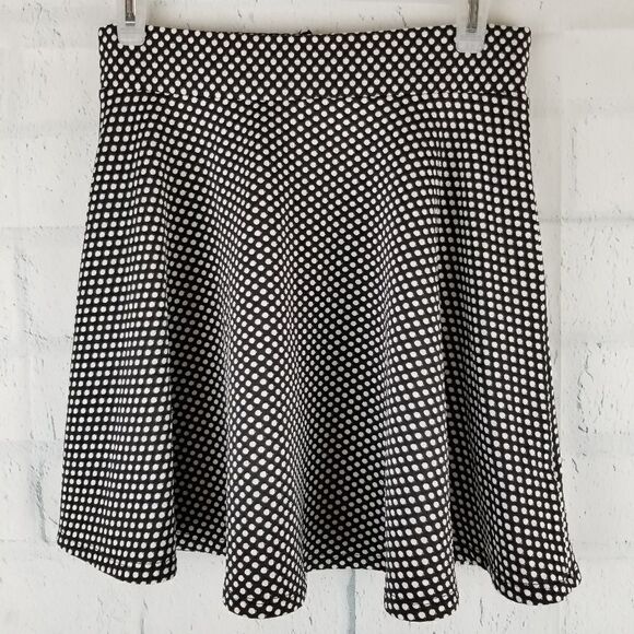 Miss Avenue Black/White Polka Dot Skirt. Size M. - Picture 1 of 8